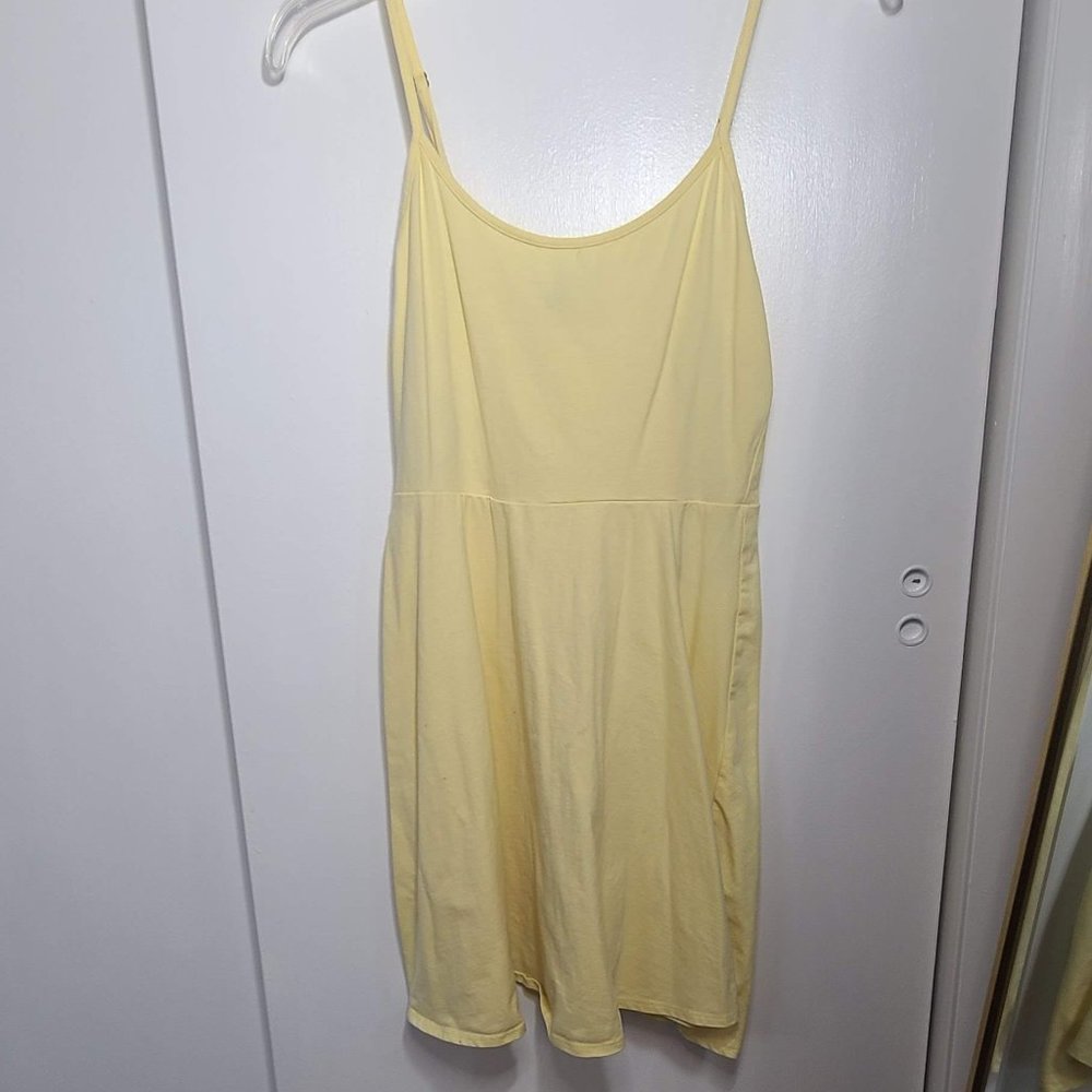 Super cute yellow sundress